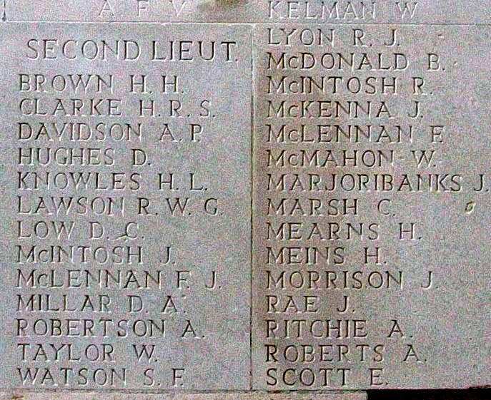Photo of headstones/Farquhar John McLennan 2nd Lt d1916 Thiepval memorial Somme
